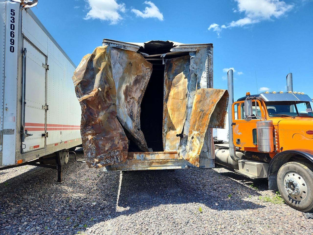 2016 Hyundai Translead Inc 2016 Hyundai Translead DRY Van Trailer