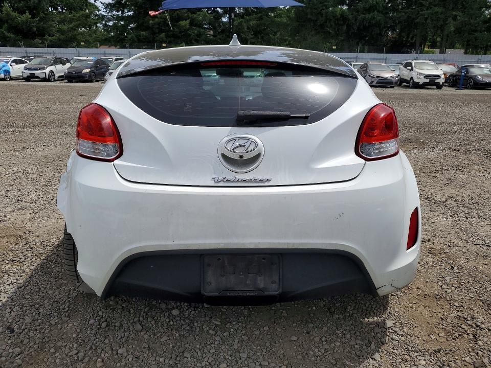 2015 Hyundai Veloster Base