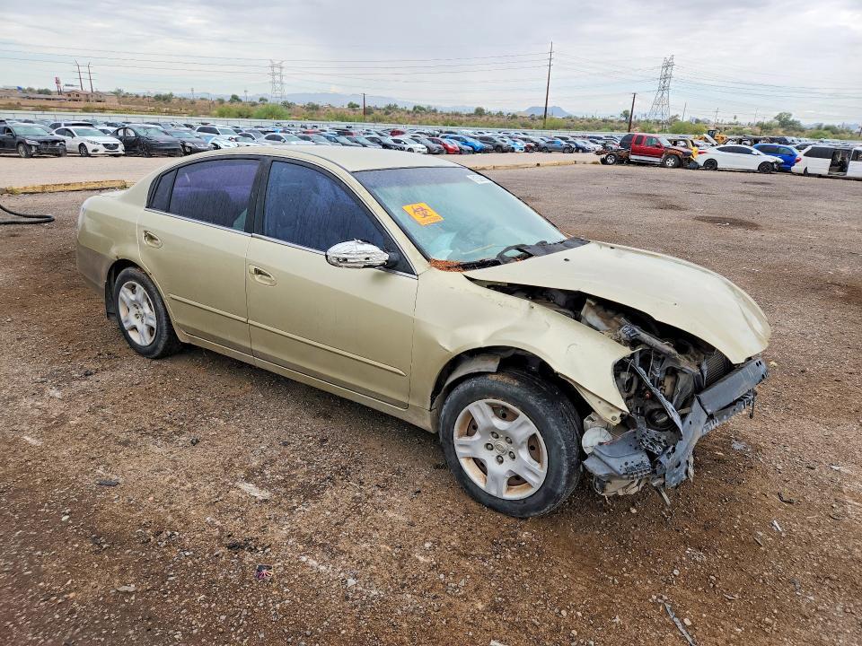 2004 Nissan Altima Base/s/sl