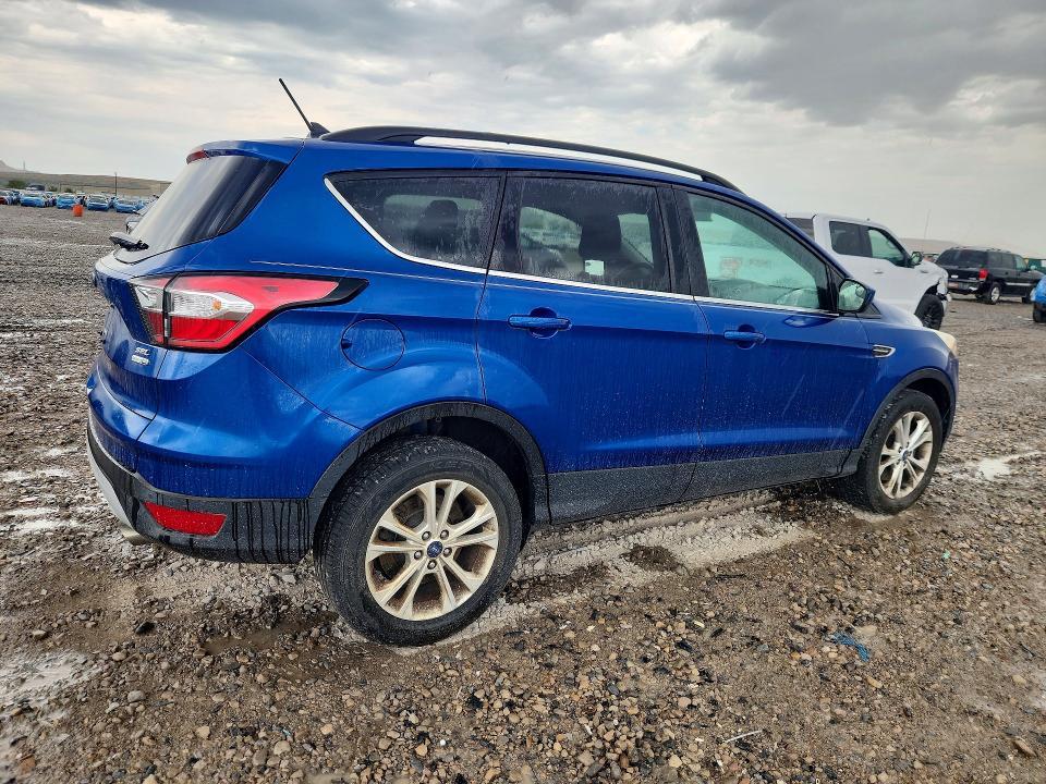 2018 Ford Escape sel