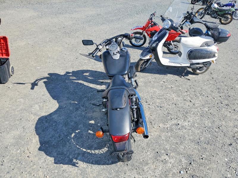 2013 Honda VT750 C2B