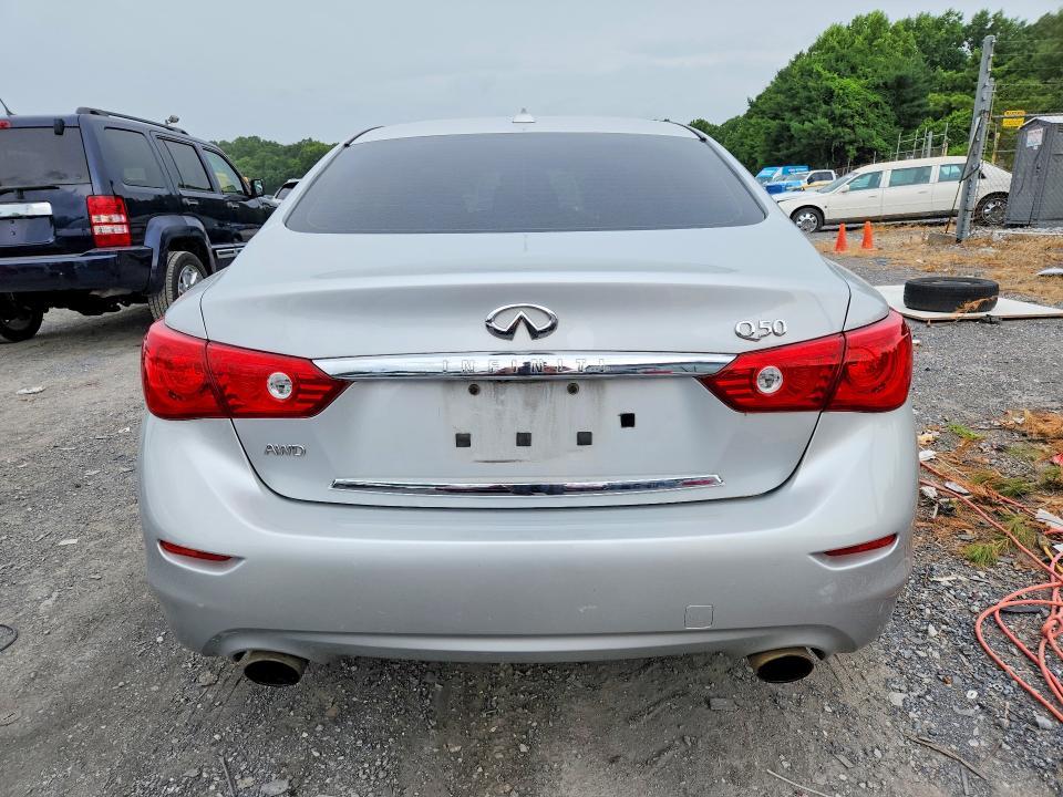 2015 Infiniti Q50 Premium