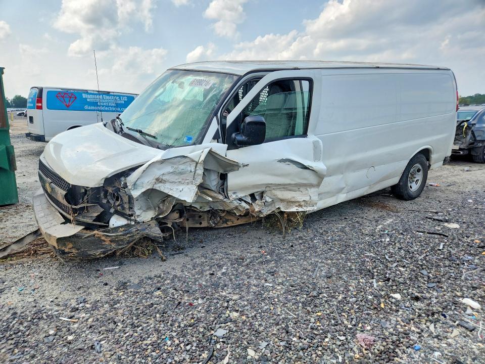 2016 Chevrolet Express 2500 Cargo Delivery Van
