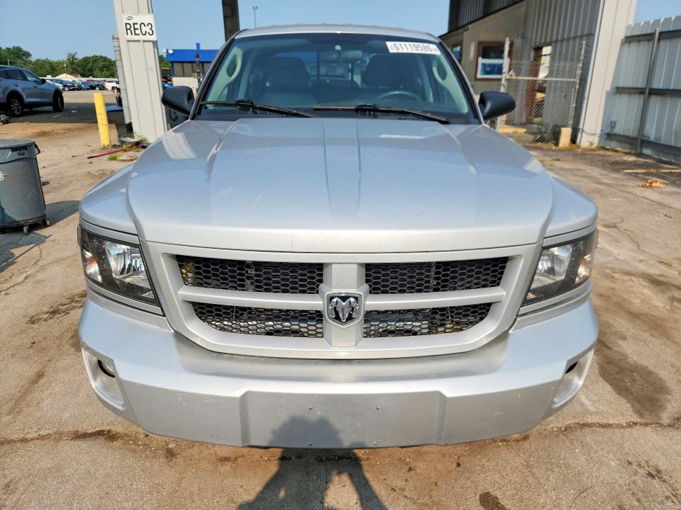 2011 Dodge Dakota slt