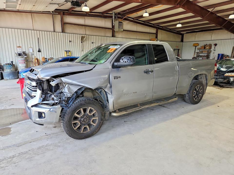 2016 Toyota Tundra SR5