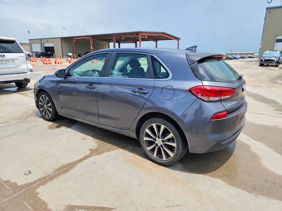2019 Hyundai Elantra gt Base