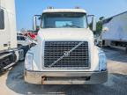 2011 Volvo VNL Semi Truck