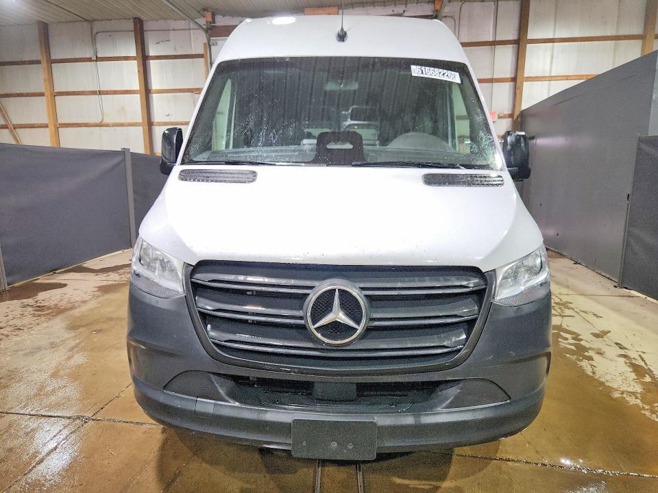 2025 Mercedes-Benz Sprinter 2500