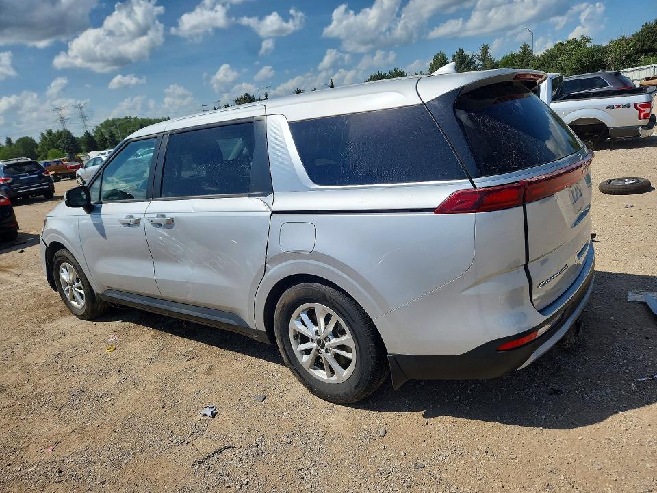 2022 KIA Carnival LX
