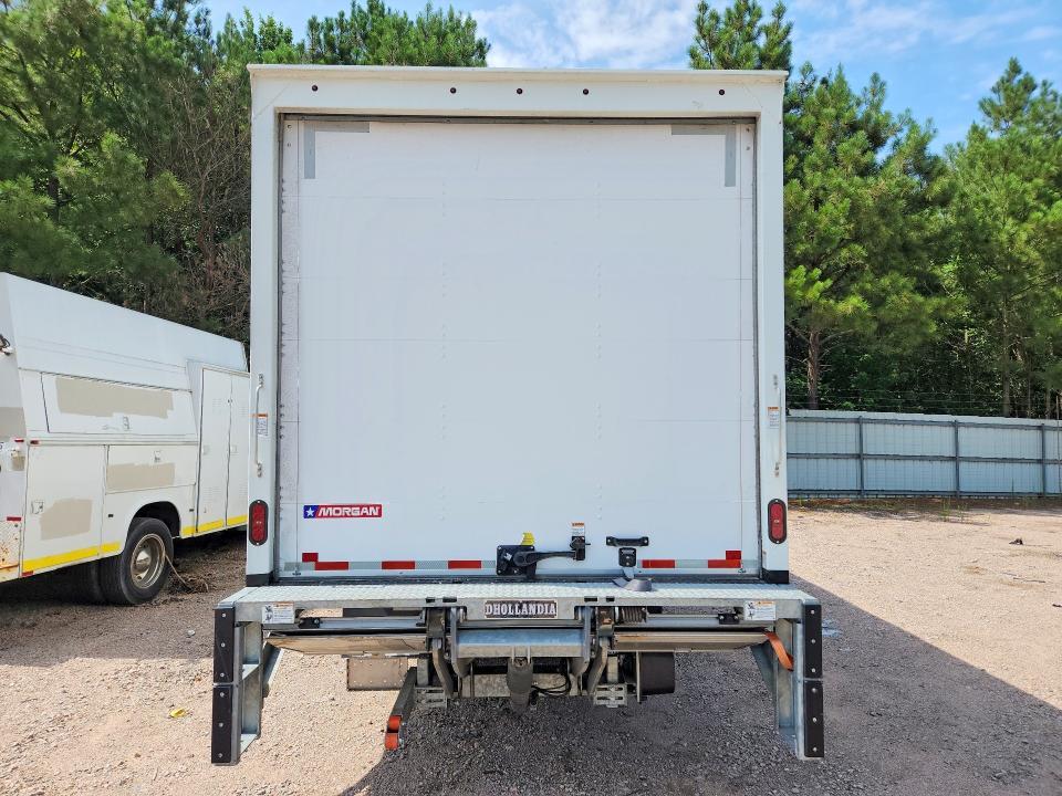 2021 Isuzu NPR HD BOX Truck