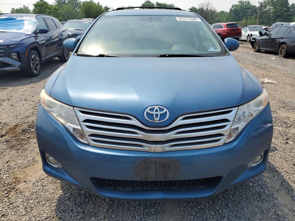 2011 Toyota Venza awd V6