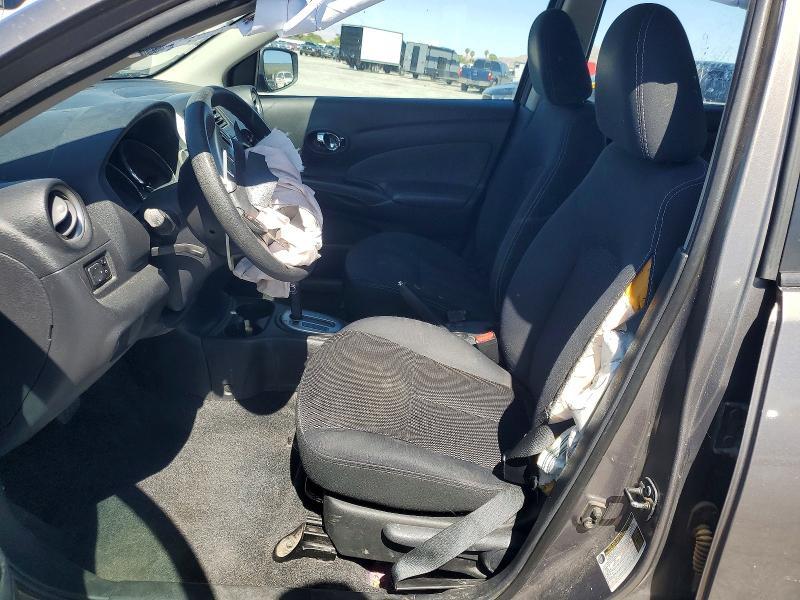 2015 Nissan Versa 1.6 sv