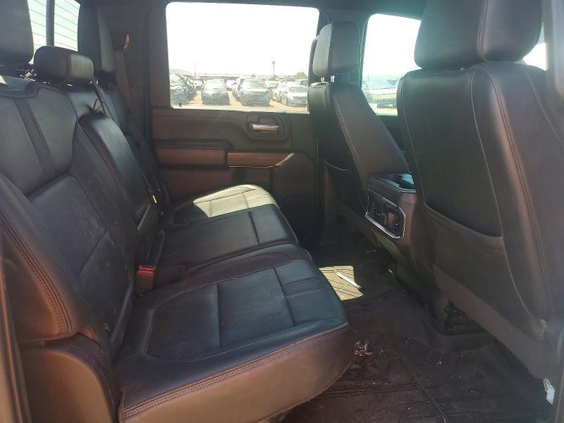 2022 Chevrolet Silverado K3500 High Country