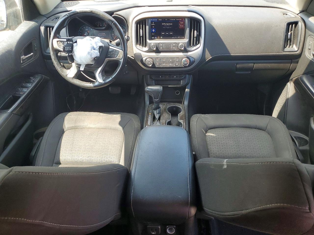 2020 GMC Canyon SLE