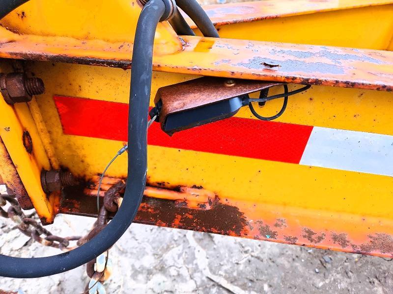 2007 Redi Haul Equipment Trailer