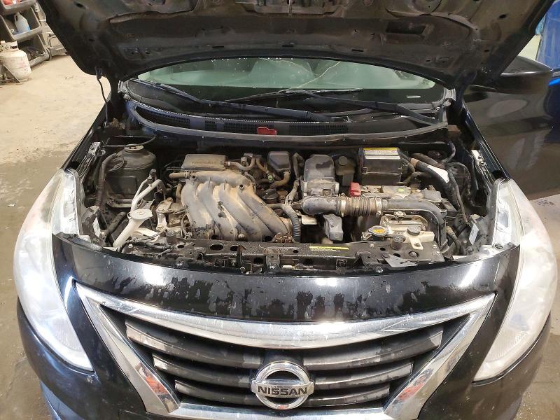 2015 Nissan Versa 1.6 sv