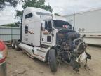 2014 Kenworth T660 Semi Truck