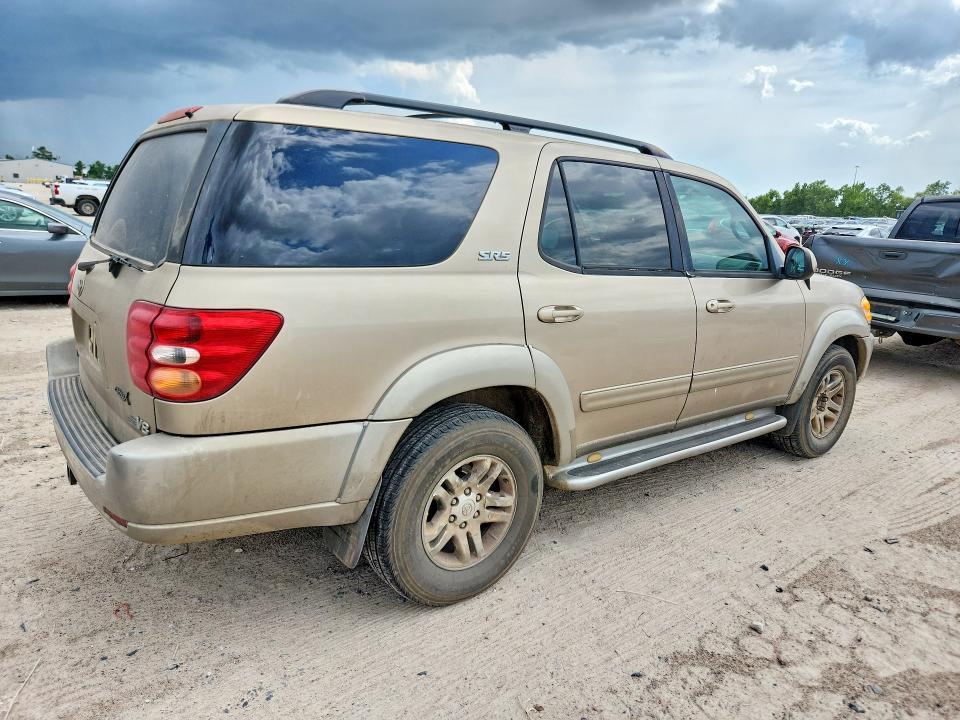2004 Toyota Sequoia SR5
