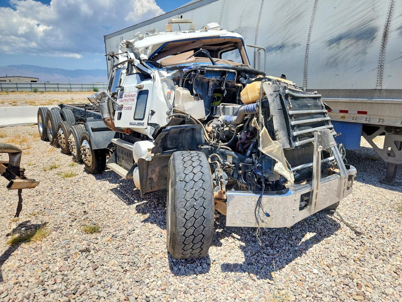 2008 Mack 700 GU700