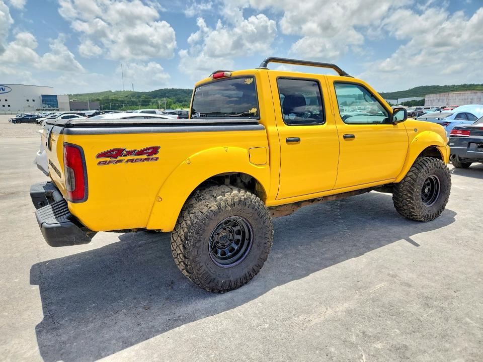 2004 Nissan Frontier Crew cab xe V6