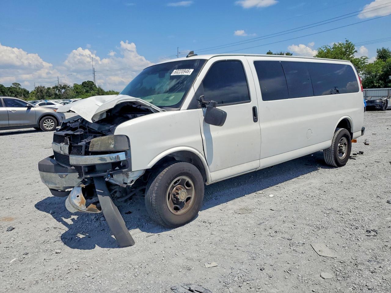 2019 Chevrolet Express G3500 LT