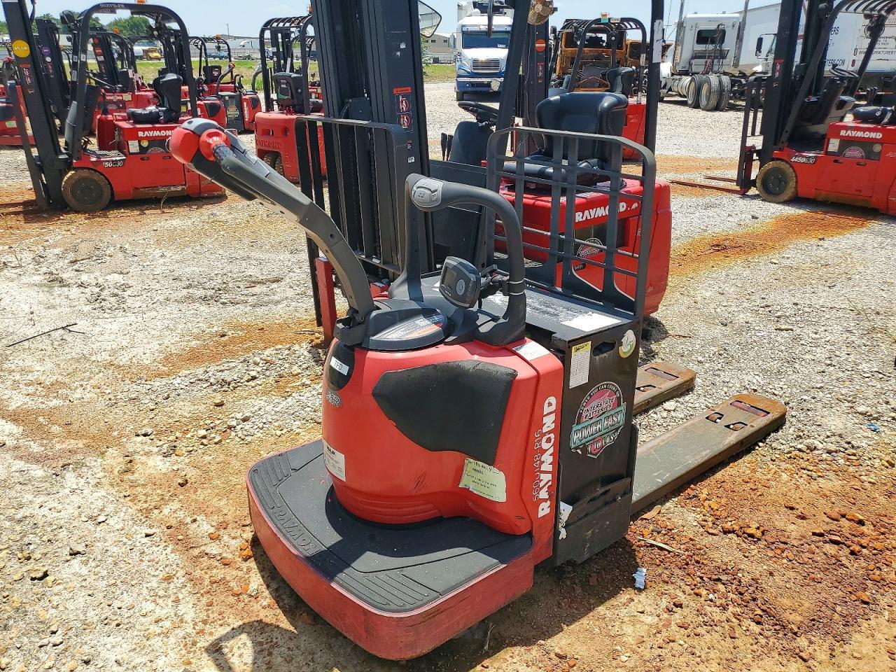 2016 Raymond 8410 Pallet Jack