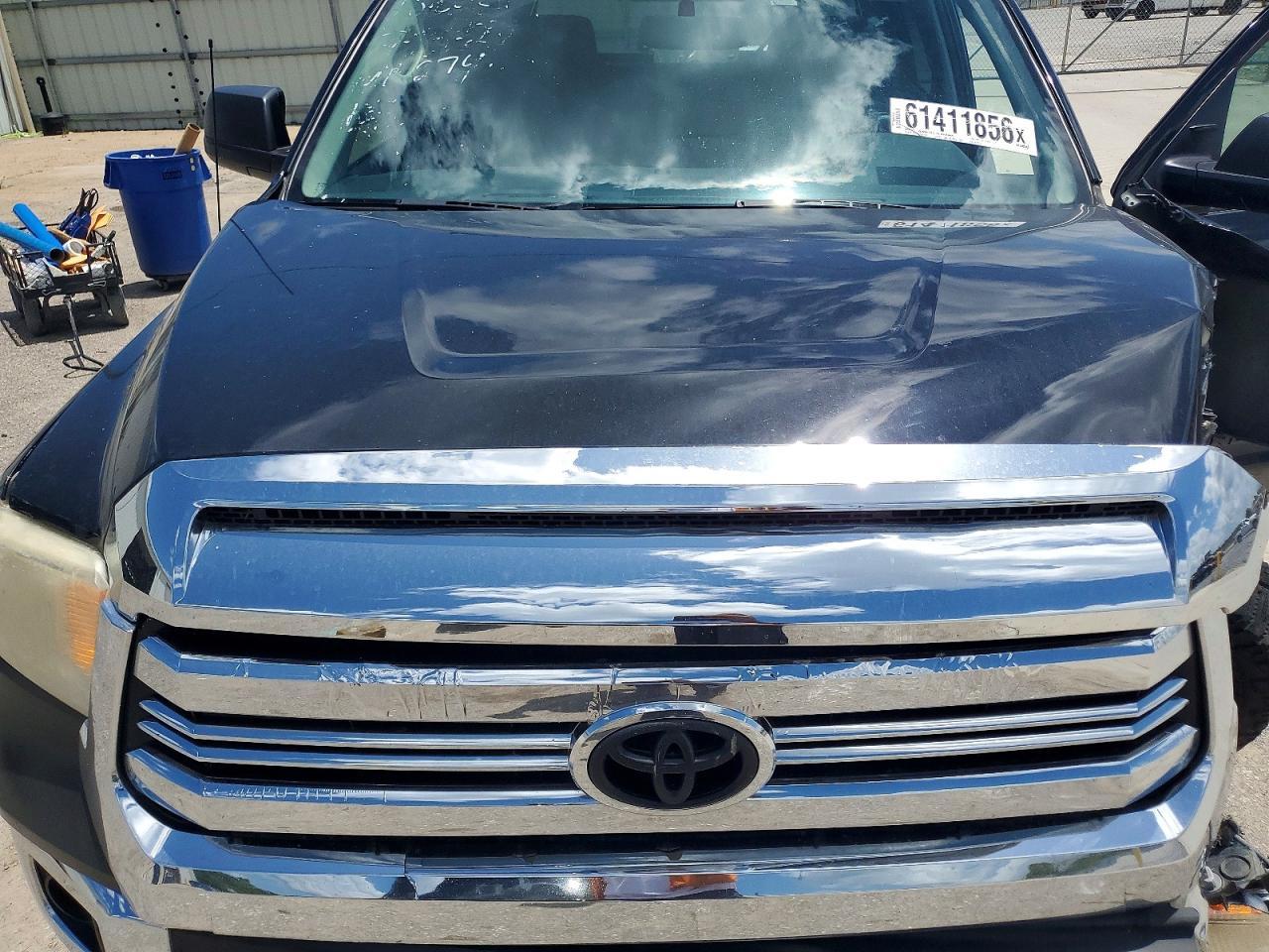 2017 Toyota Tundra SR5