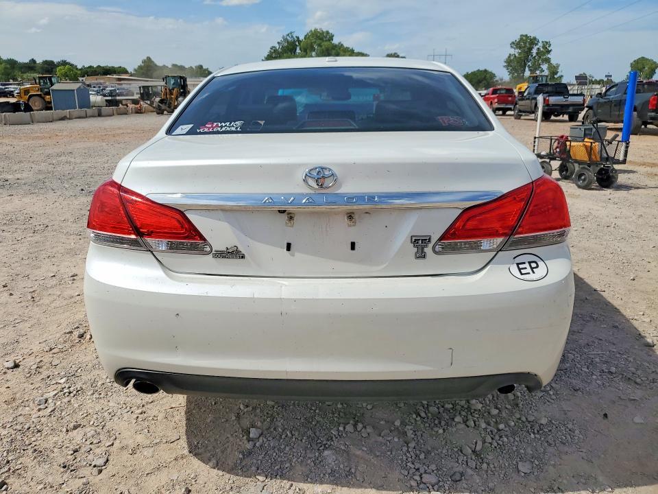 2011 Toyota Avalon Limited