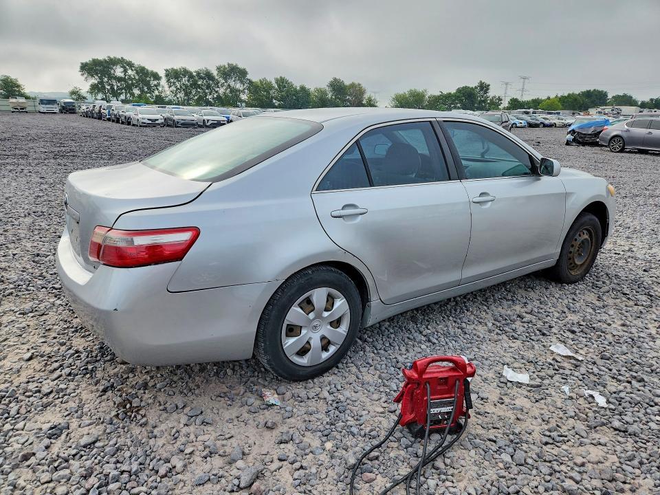 2009 Toyota Camry le