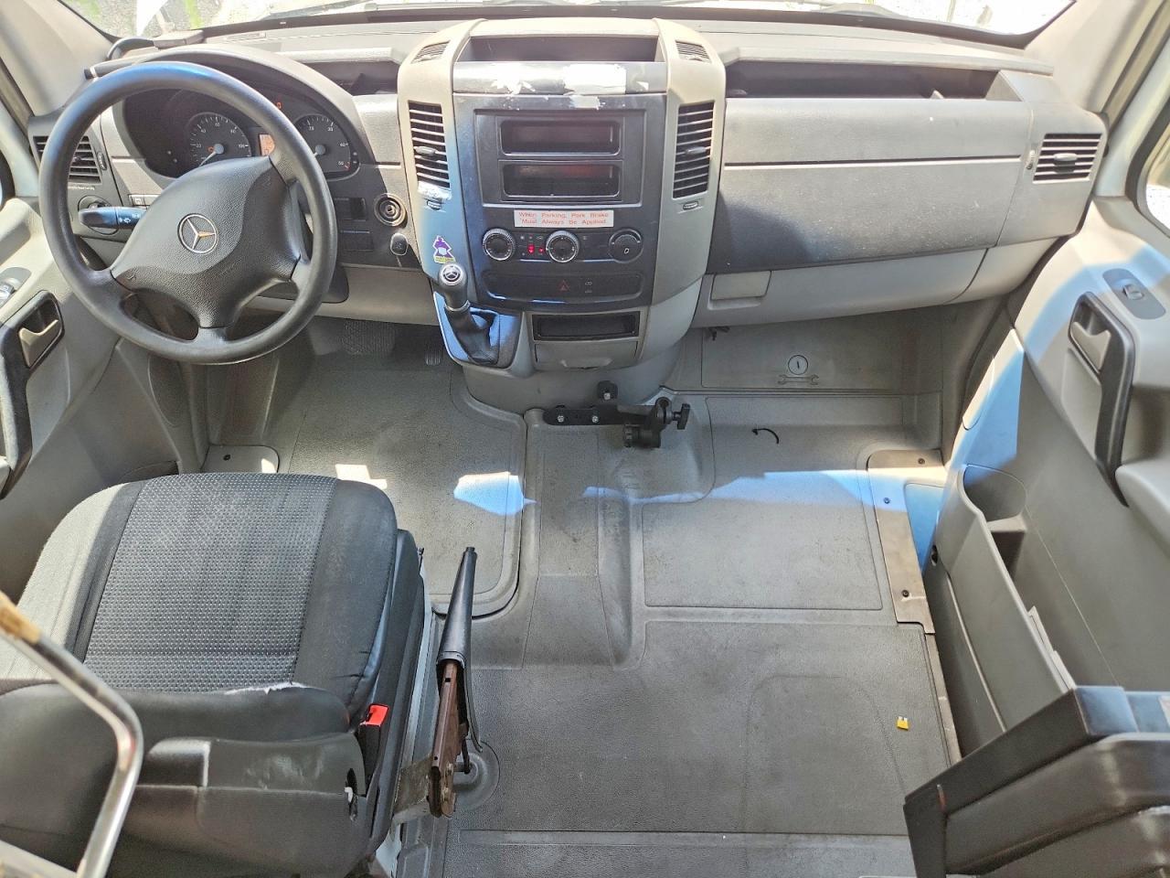 2012 Mercedes-Benz Sprinter 2500