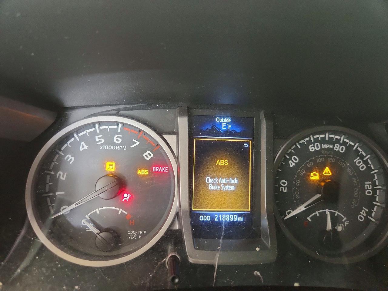 2016 Toyota Tacoma SR5 V6