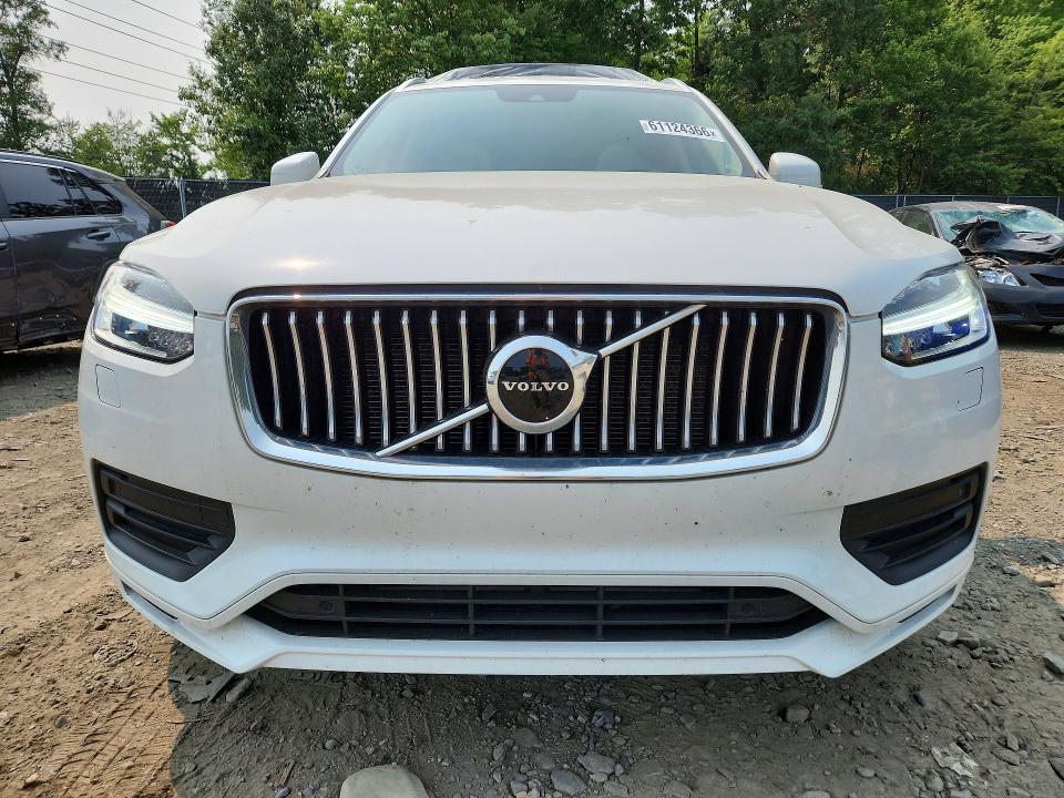 2022 Volvo Xc90 T5 Momentum