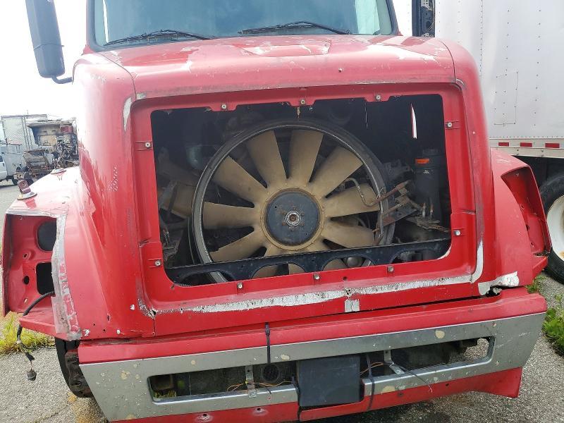 2006 Volvo VNL Semi Truck