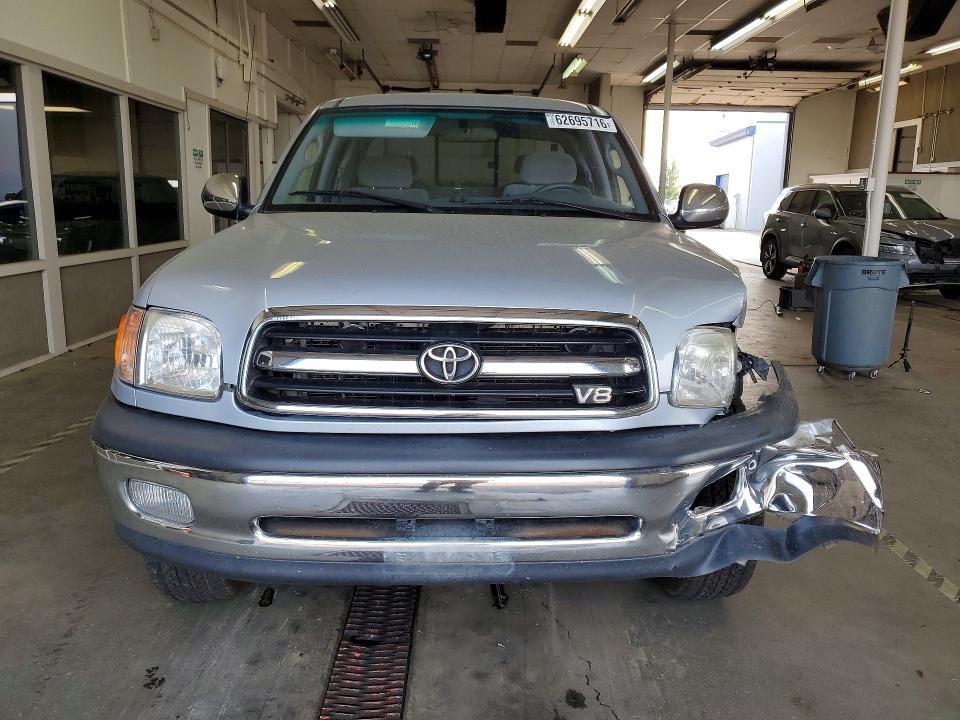 2000 Toyota Tundra SR5