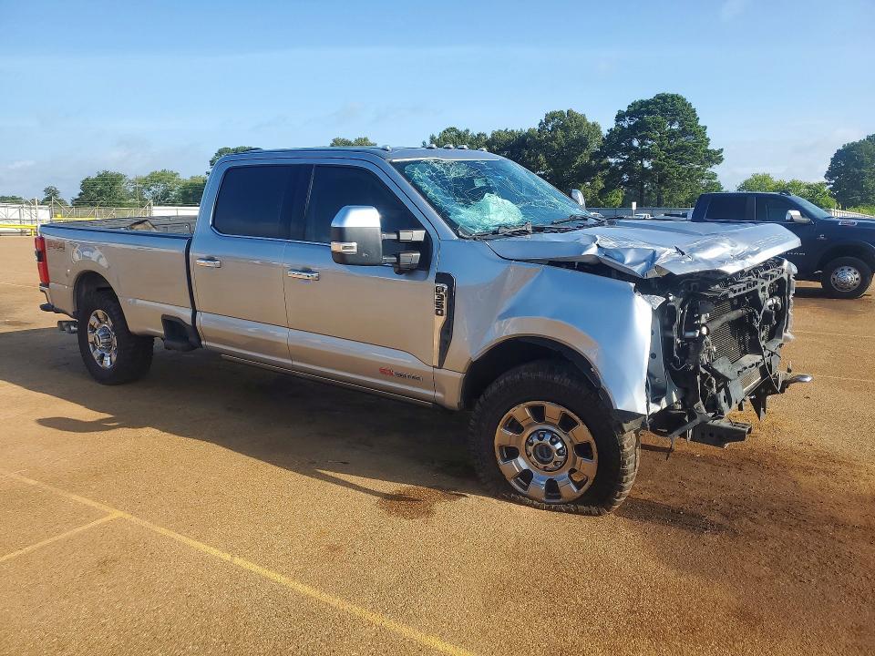 2023 Ford F350 Super Duty