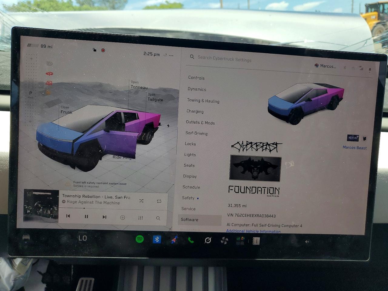 2024 Tesla Cybertruck