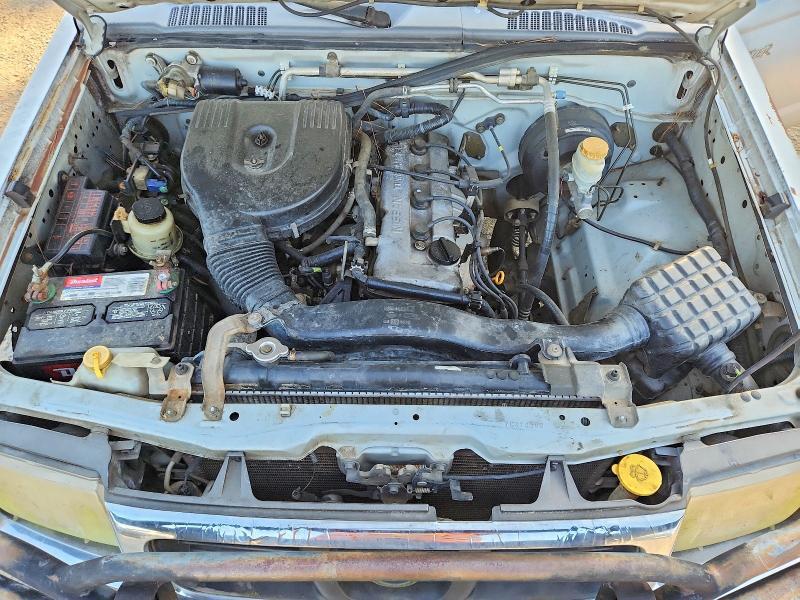 2000 Nissan Frontier XE