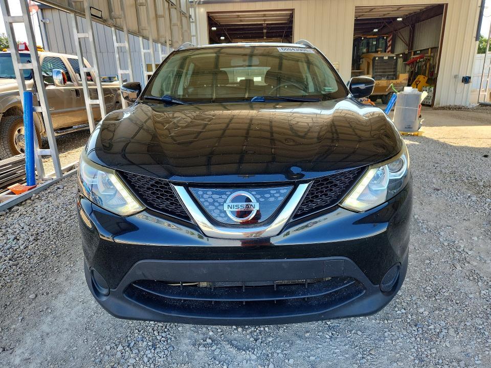 2018 Nissan Rogue Sport sv
