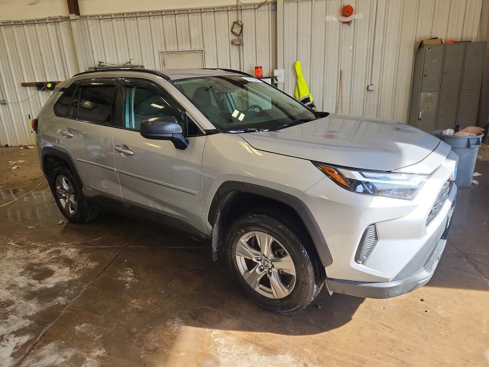 2024 Toyota Rav4 le