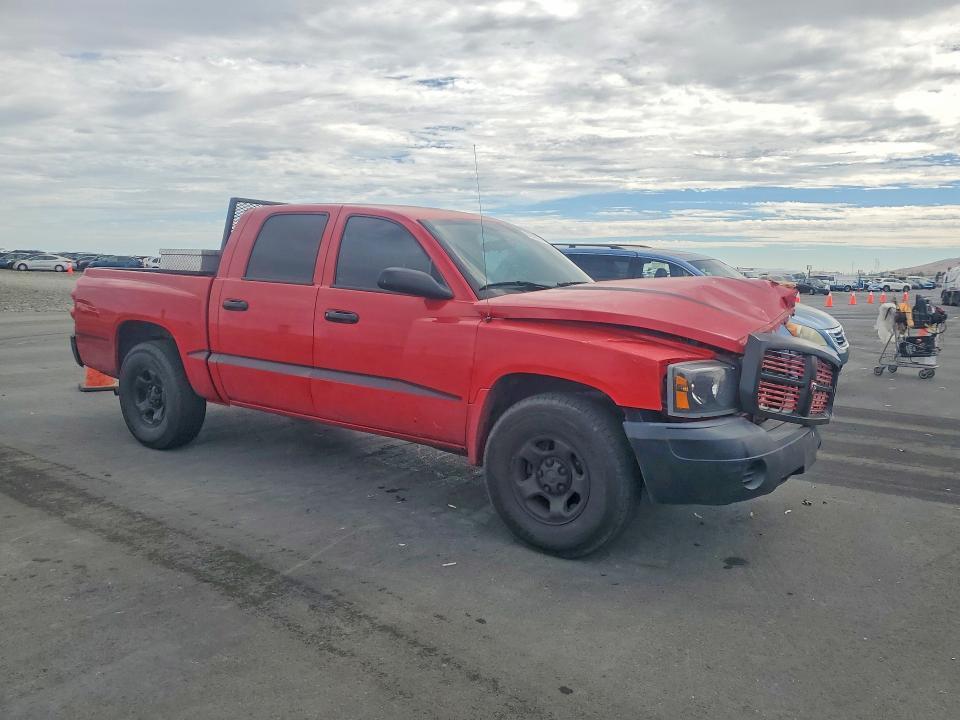 2005 Dodge Dakota Quattro