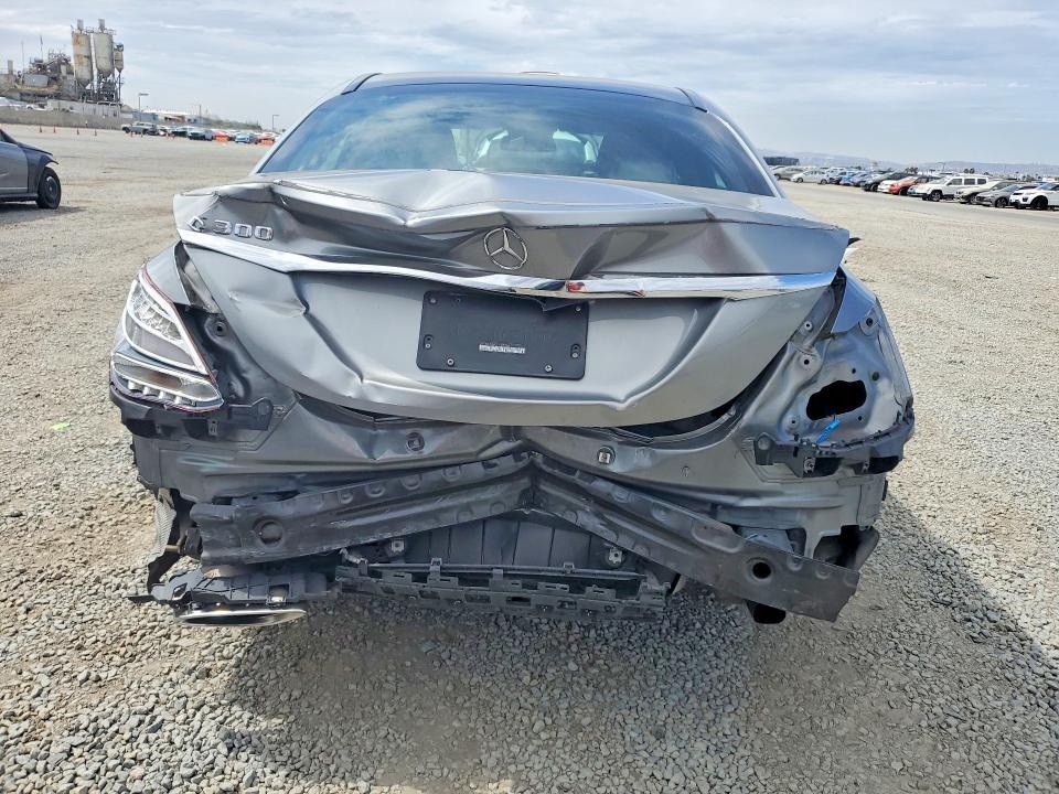 2016 Mercedes-Benz C300