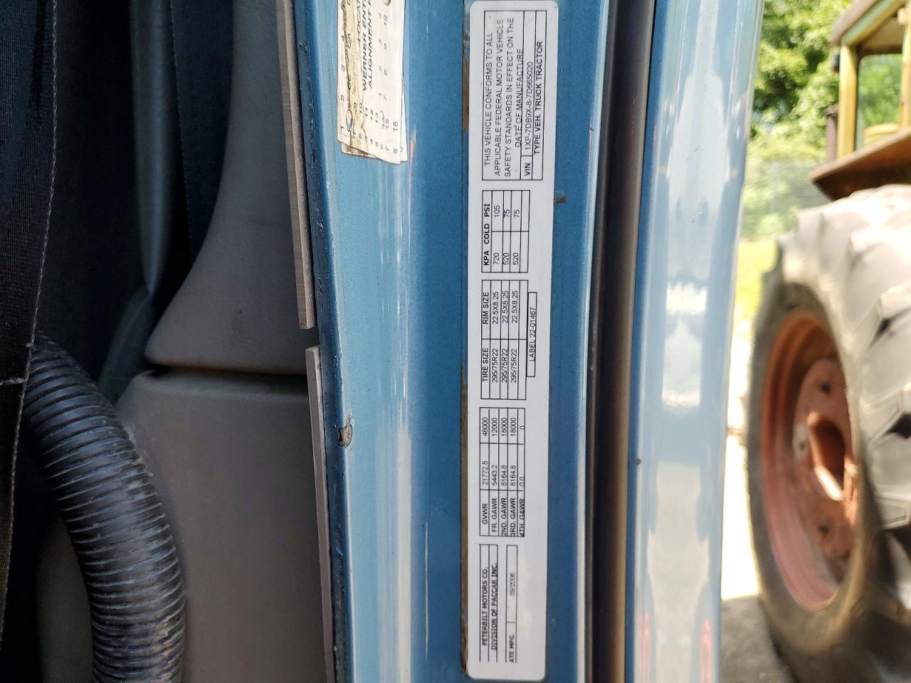 2007 Peterbilt 387 Semi Truck