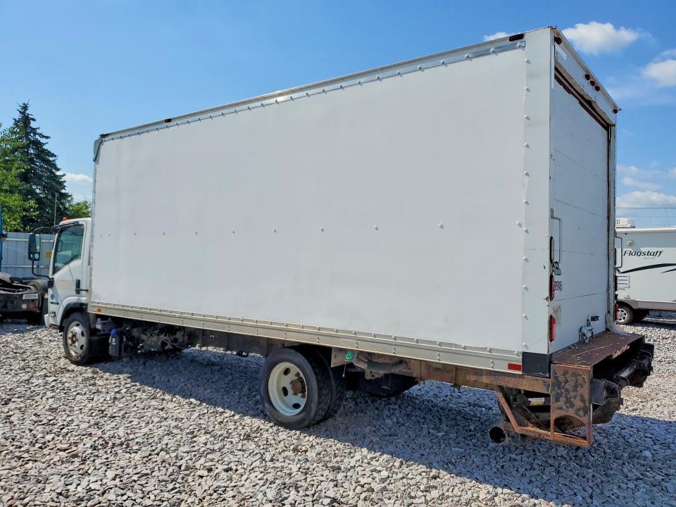 2017 Isuzu NQR BOX Truck