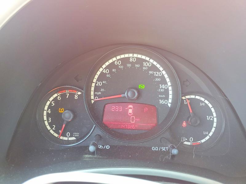 2013 Volkswagen Beetle