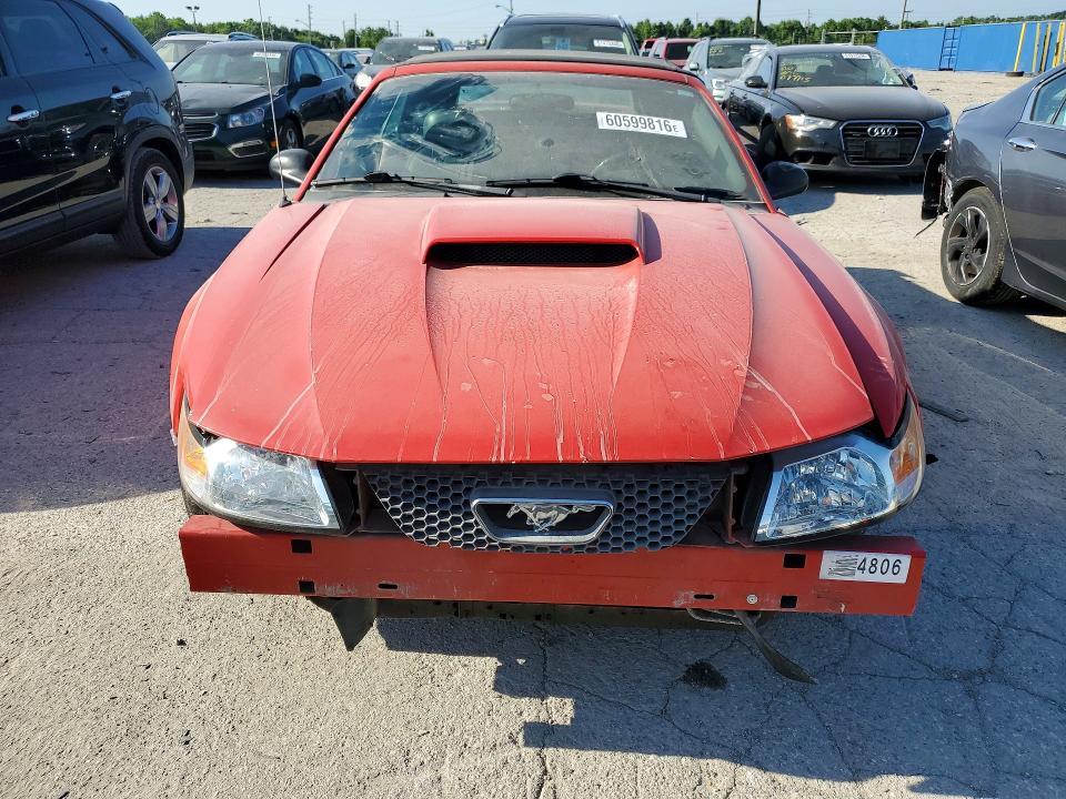 2004 Ford Mustang
