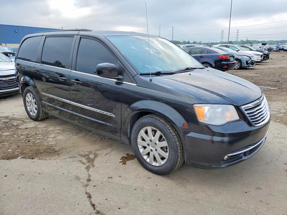 2013 Chrysler Town & Country Touring