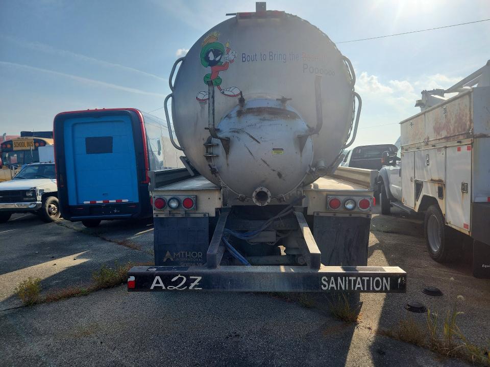 2009 Kenworth T800 Tank Truck