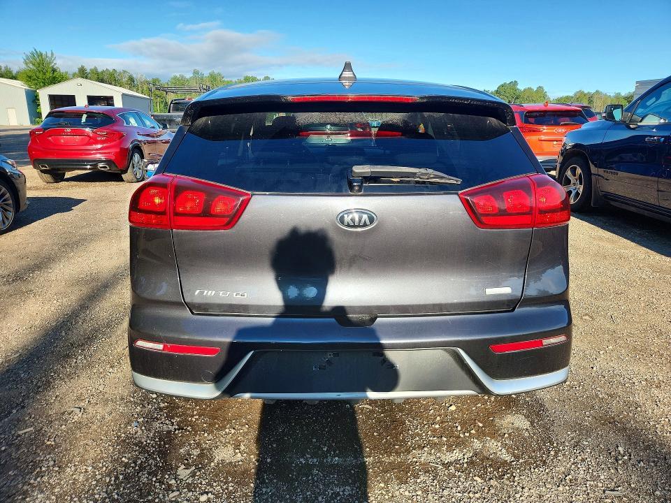 2017 KIA Niro fe