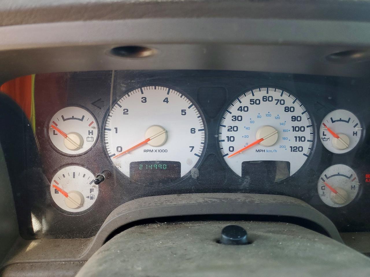 2005 Dodge RAM 2500 ST