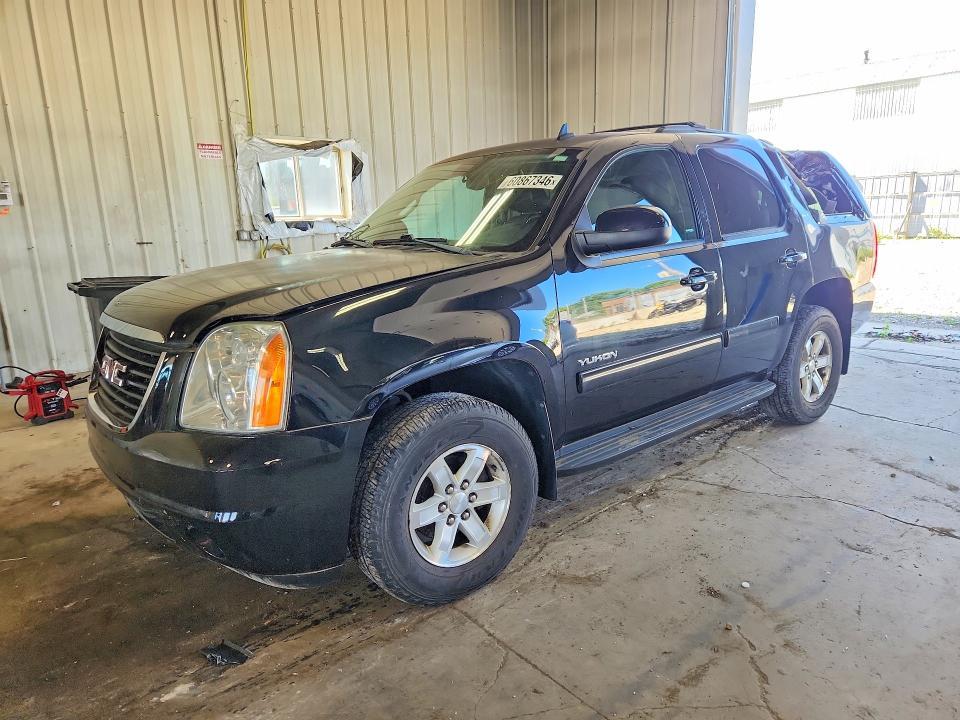 2013 GMC Yukon slt